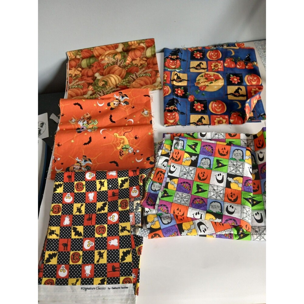 Halloween Multicolor Fabric  Signature Classics Oakhurst Textiles  Debbie Mumm
